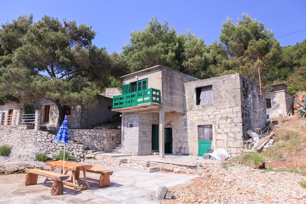 Robinson Mili Villa Bogomolje Bagian luar foto