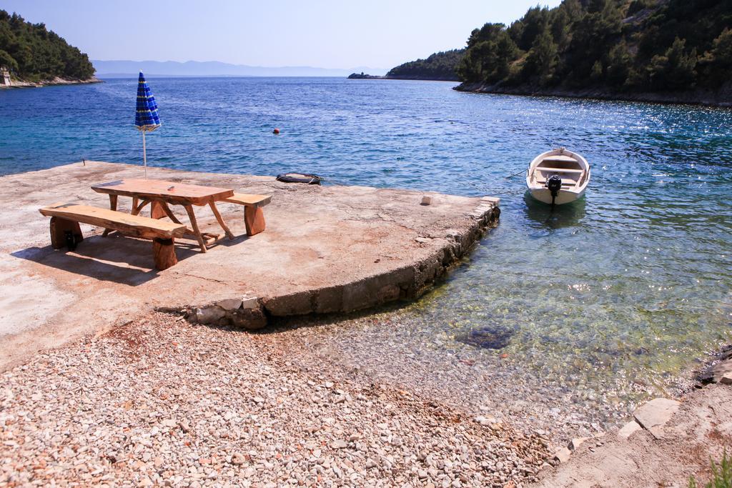 Robinson Mili Villa Bogomolje Bagian luar foto